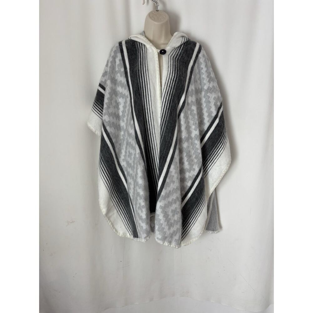 Winterborn Alpaca Cardigan Hoodie Shawl Throw Black White Stripe Alpaca Blend